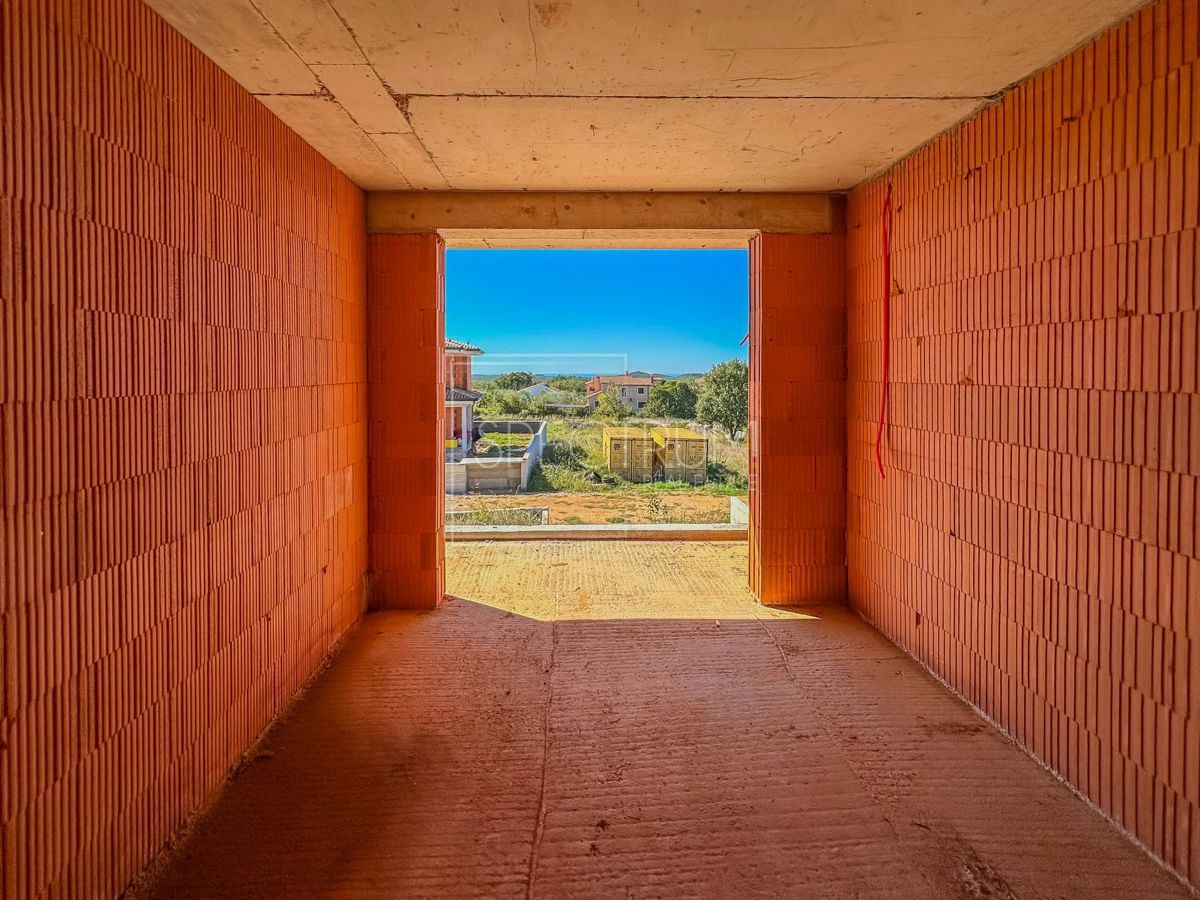 Poreč, dvonadstropno stanovanje s pogledom na morje