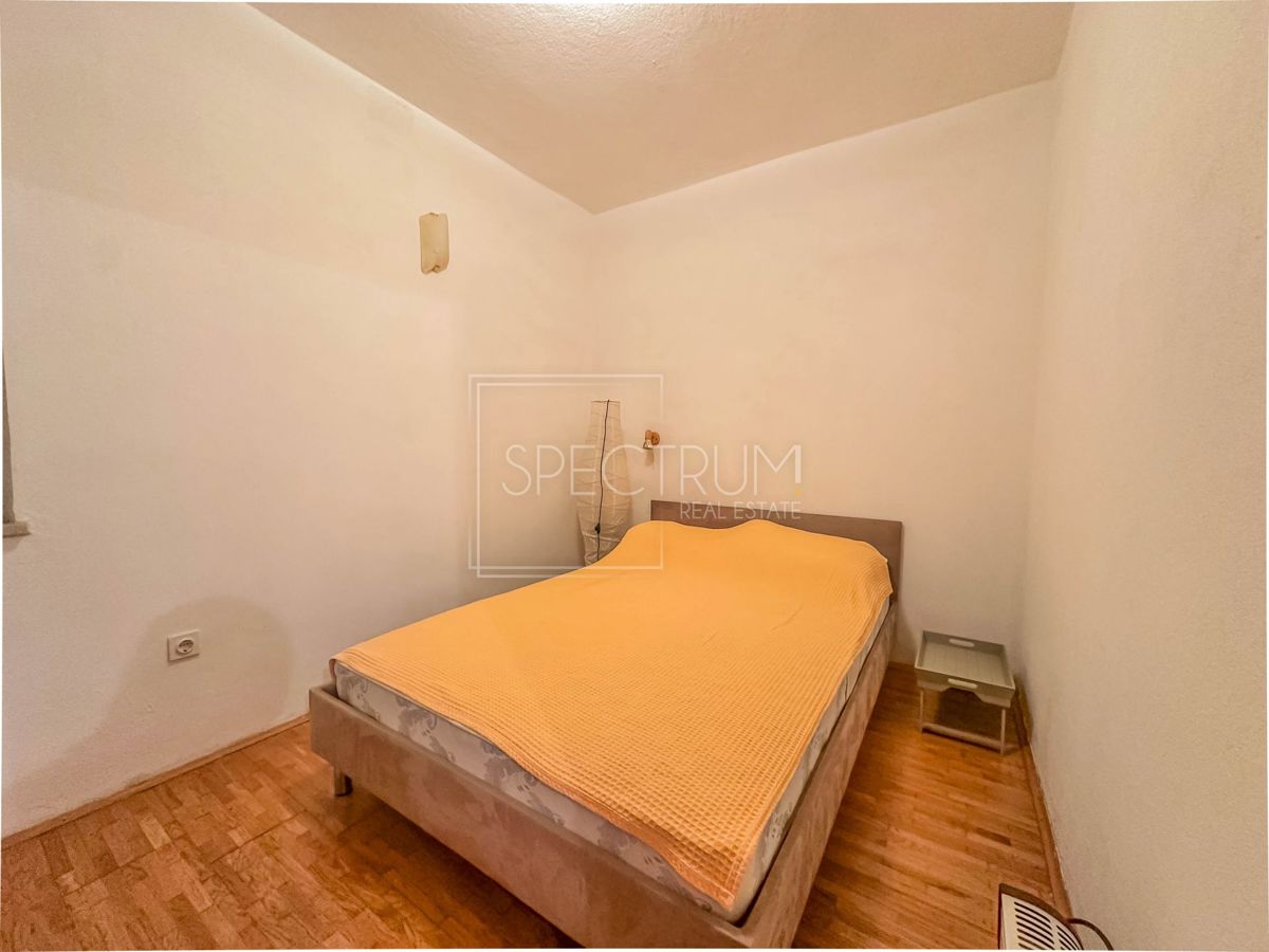 Območje Brtonigle, samostojna hiša na mirni lokaciji