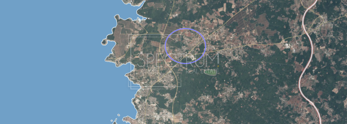 Okolica Poreča, zemljišče primerno za gradnjo hiše