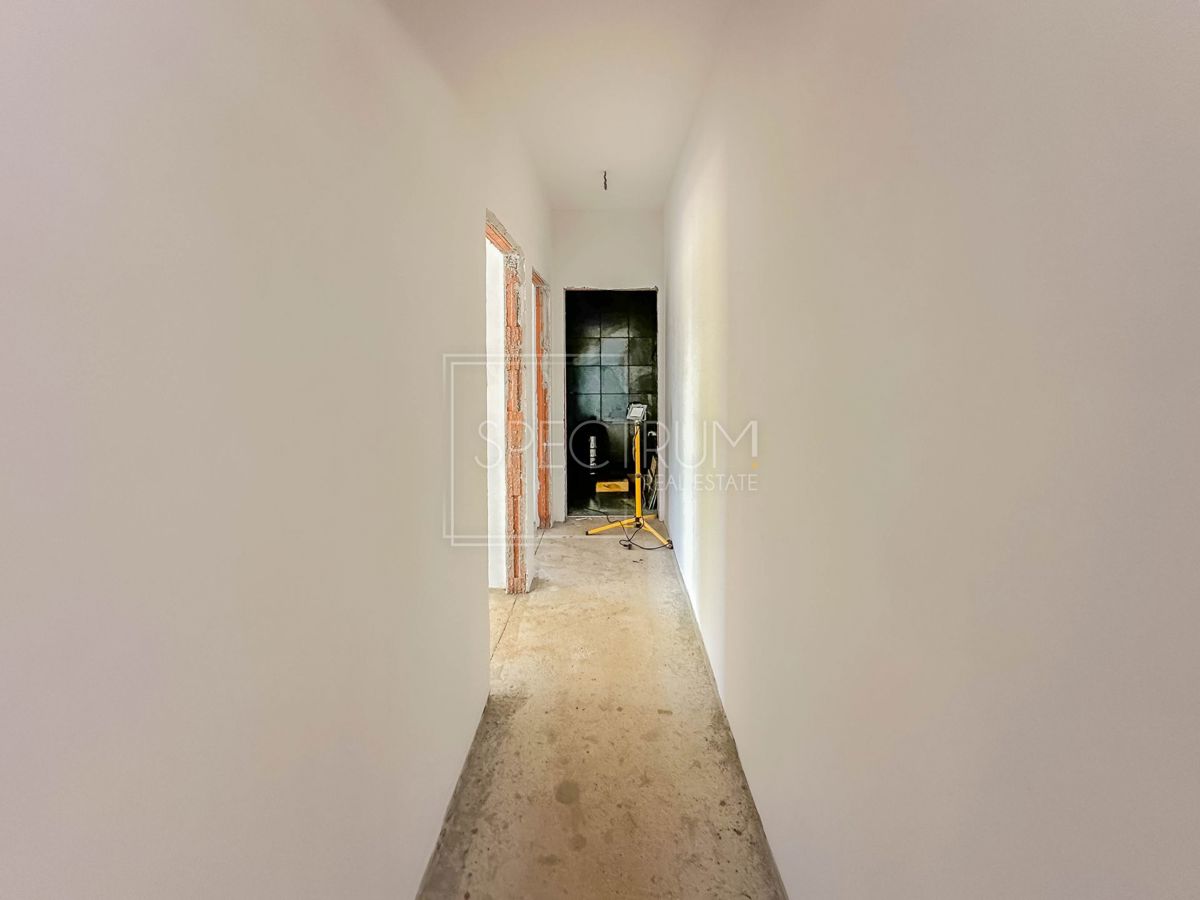 Poreč, moderno stanovanje s strešno teraso