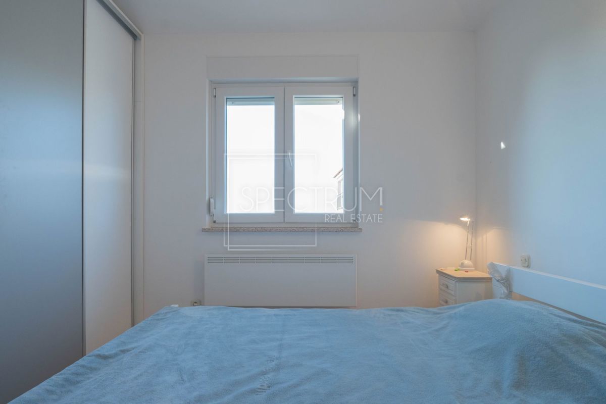 Poreč, opremljeno stanovanje s pogledom na morje