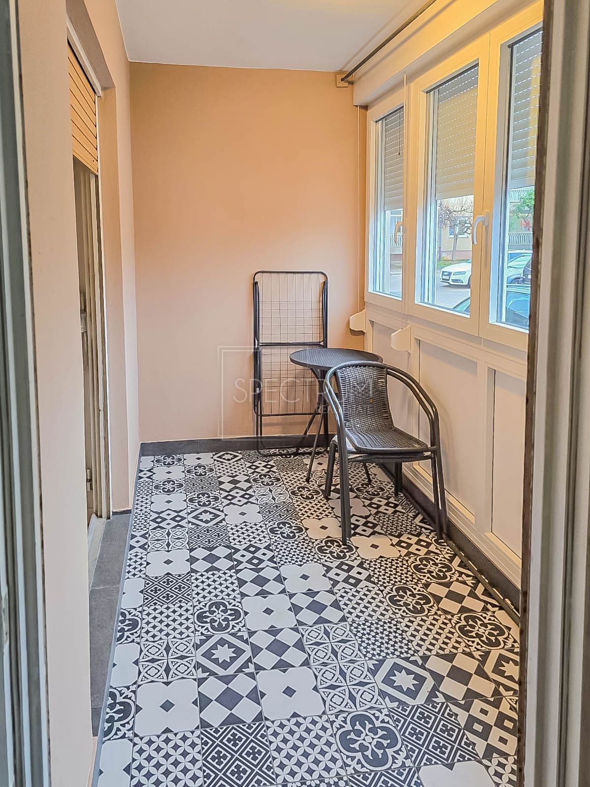 Umag, prenovljeno stanovanje v centru blizu plaže!