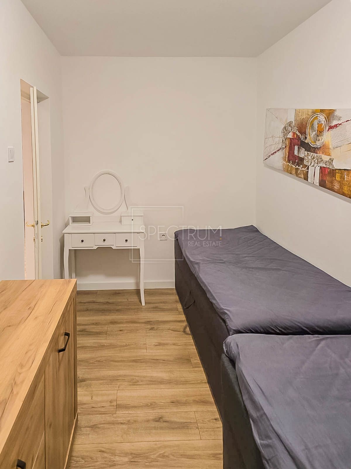 Umag, prenovljeno stanovanje v centru blizu plaže!