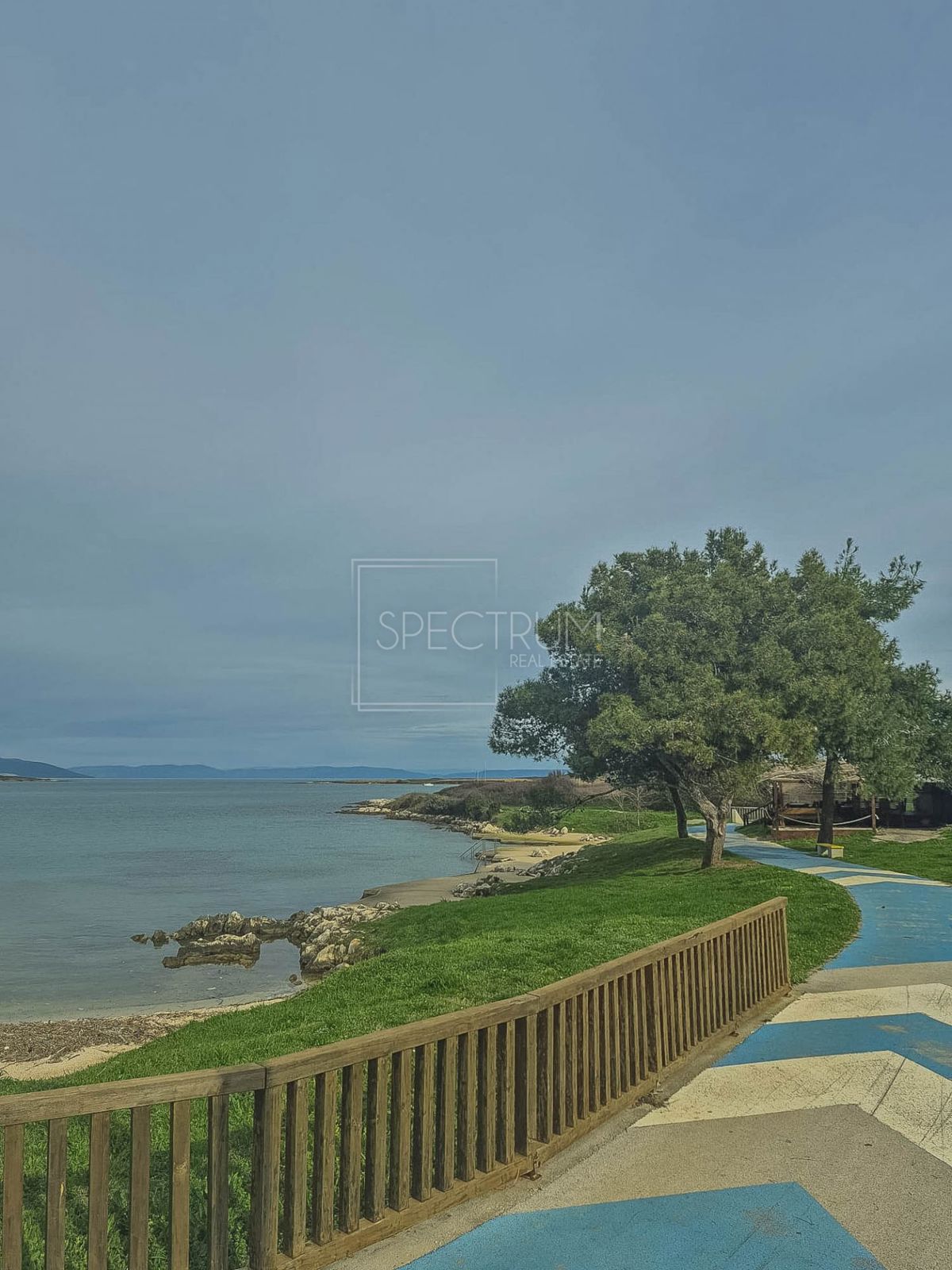 Ližnjan, stanovanje v pritličju na iskani lokaciji