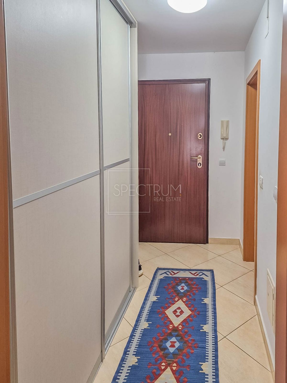 Ližnjan, stanovanje v pritličju na iskani lokaciji