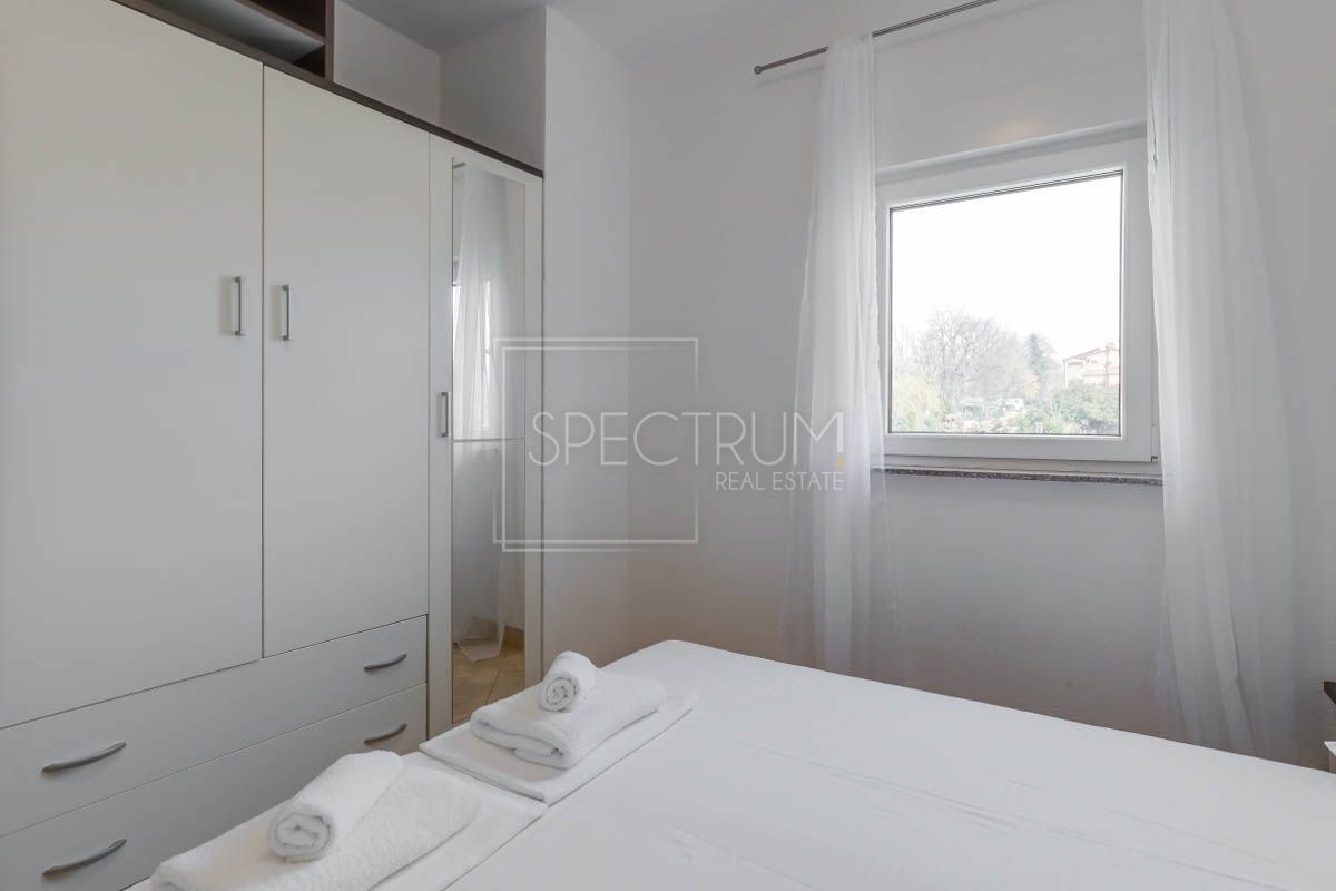 Novigrad okolica, 2 apartmaja 350 m od morja!