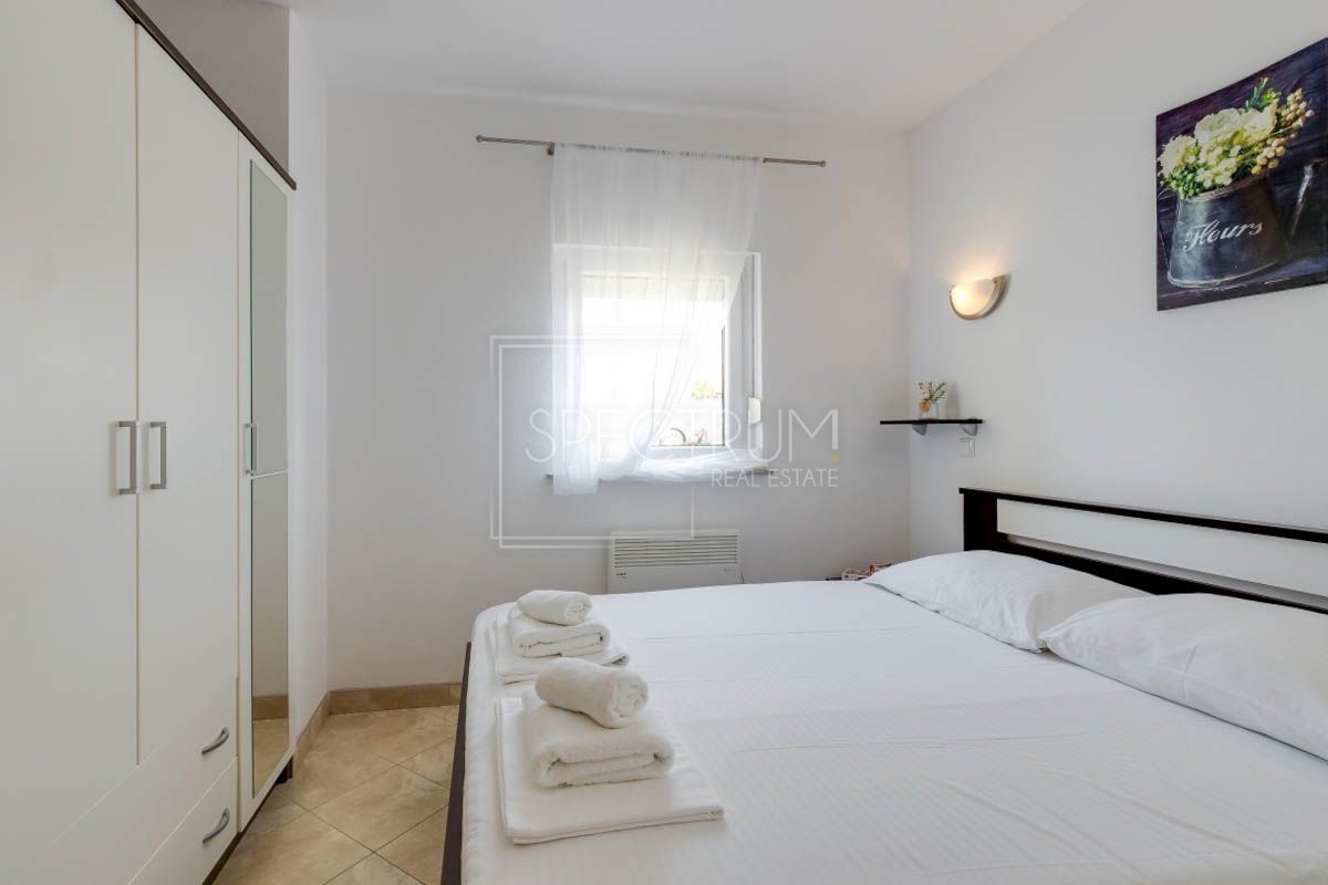 Novigrad okolica, 2 apartmaja 350 m od morja!