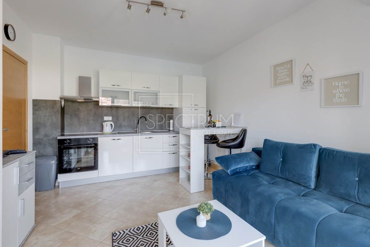 Novigrad okolica, 2 apartmaja 350 m od morja!