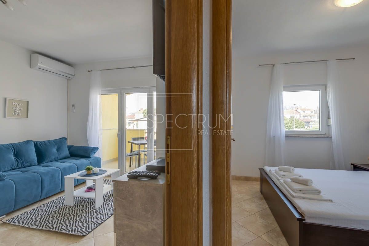 Novigrad okolica, 2 apartmaja 350 m od morja!