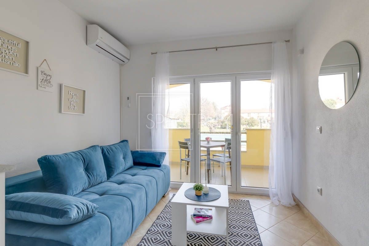 Novigrad okolica, 2 apartmaja 350 m od morja!