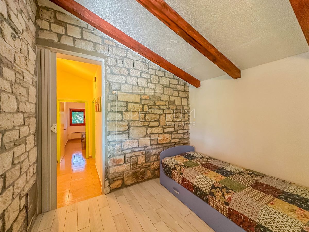 Okolica Grožnjana, samostojna hiša na mirni lokaciji