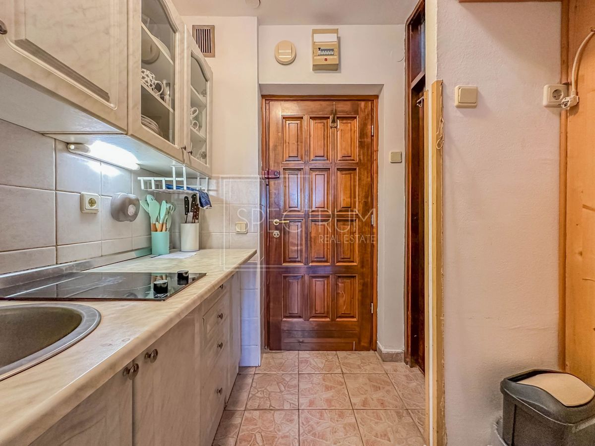 Poreč, dvoetažno stanovanje 350 m od morja