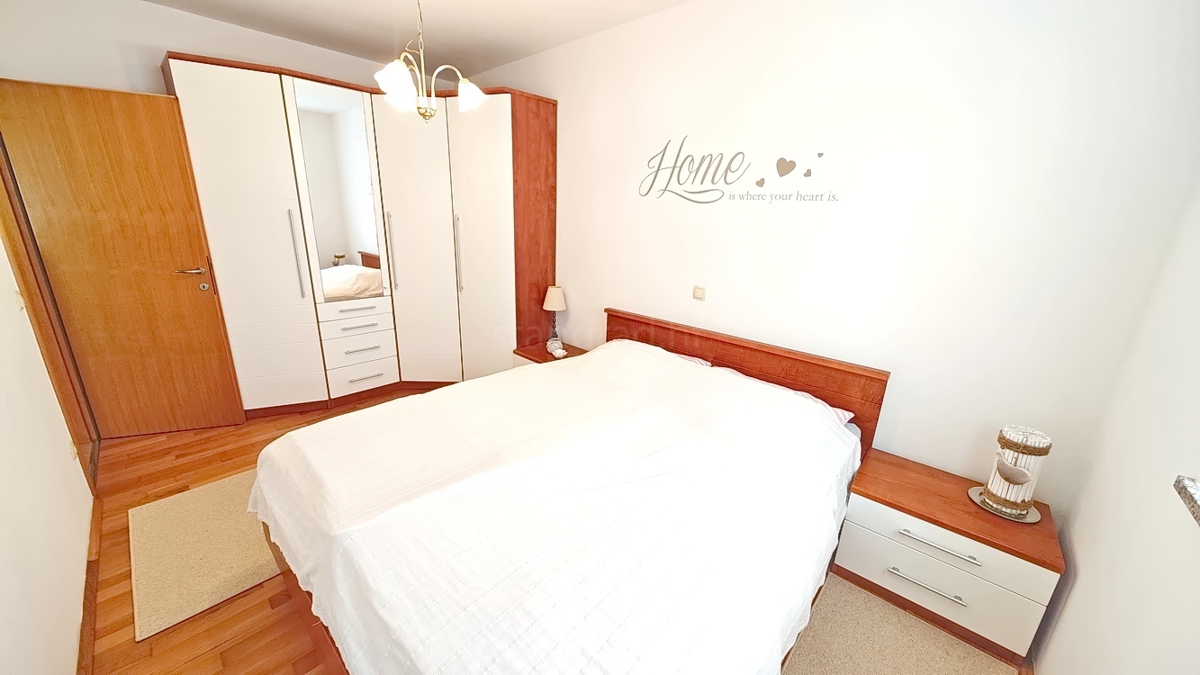 Malinska, opremljen apartma blizu plaže!