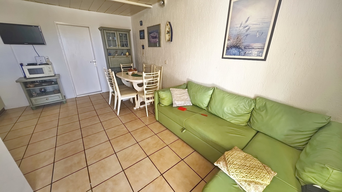 Baška, hiša s 4 apartmaji na mirni lokaciji!