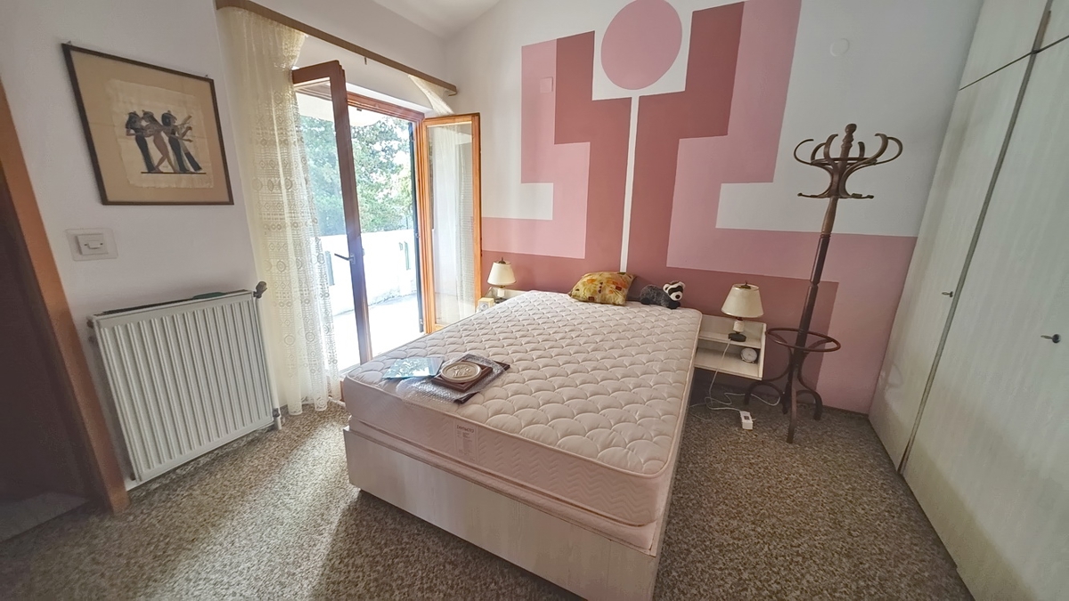Malinska, samostojna hiša s prostornim vrtom v bližini morja!