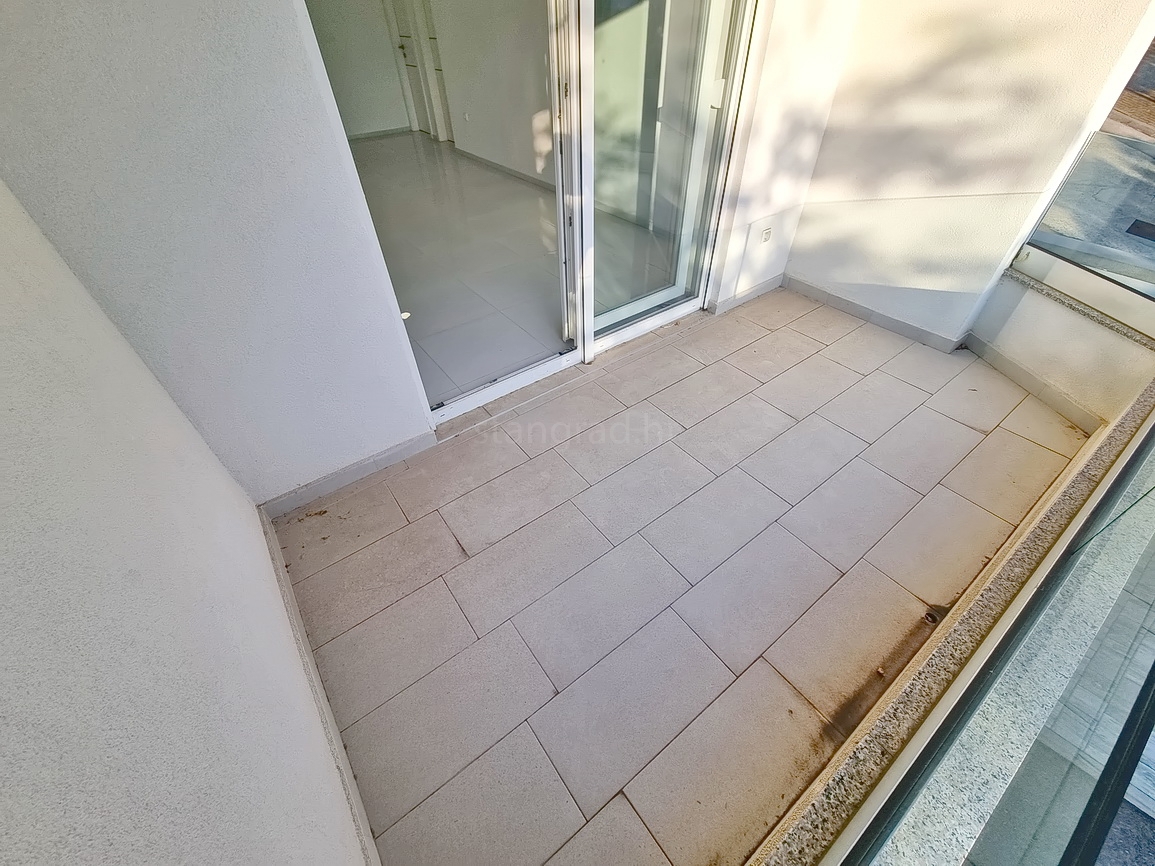 Crikvenica, stanovanje v visokem pritličju blizu morja!