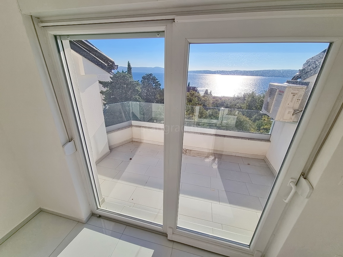 Crikvenica, stanovanje v 2. nadstropju novogradnje v bližini morja!