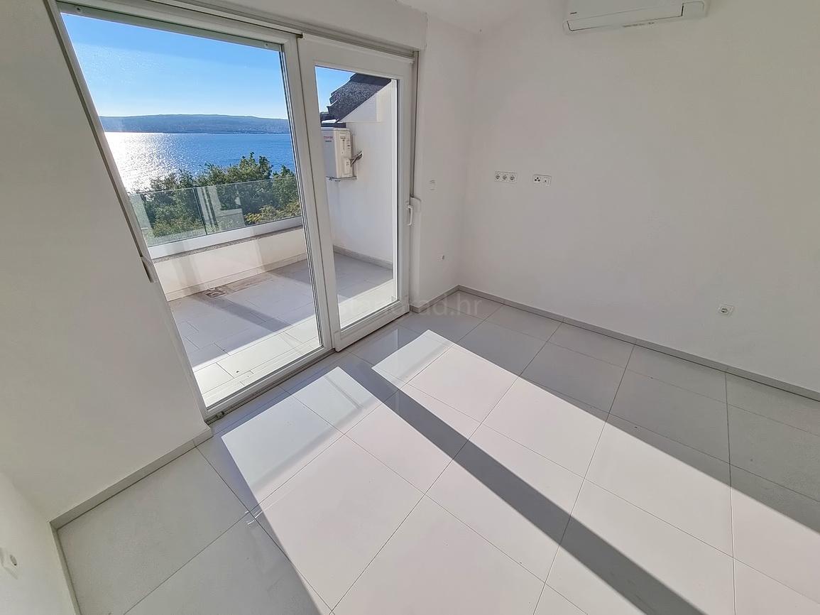 Crikvenica, stanovanje v 2. nadstropju novogradnje v bližini morja!