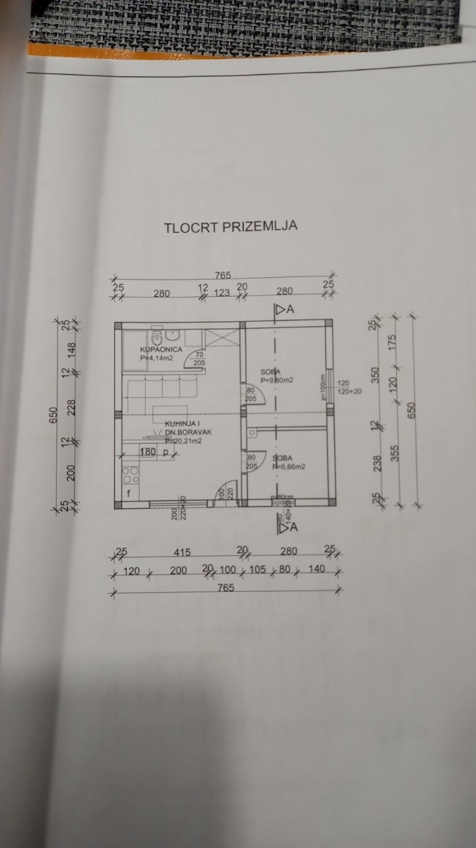 Okolica Crikvenice, dve samostojni hiši z bazenom na mirni lokaciji, PRODAMO!