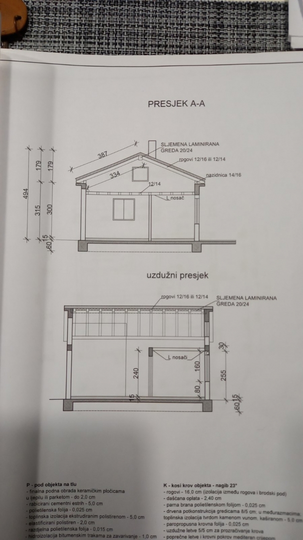 Okolica Crikvenice, dve samostojni hiši z bazenom na mirni lokaciji, PRODAMO!