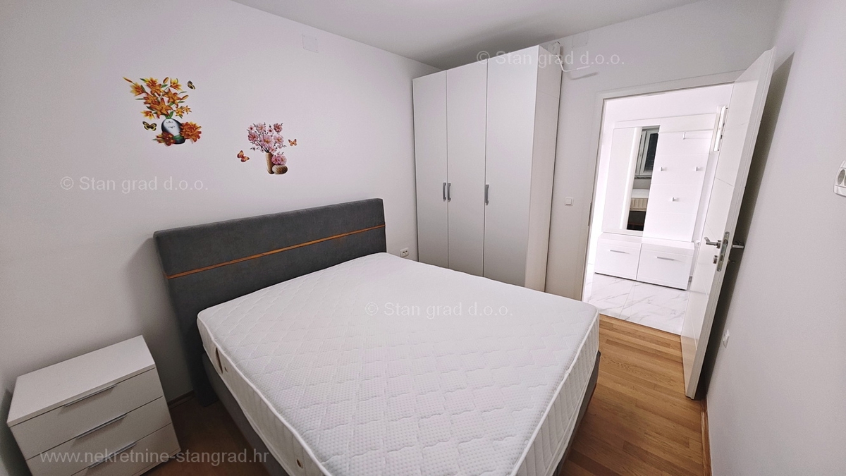 Malinska, moderen apartma z odprtim pogledom na morje!