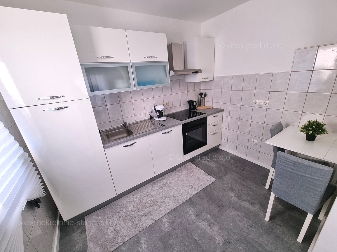 Okolica Krka, popolnoma opremljen dvosobni apartma v 1. nadstropju!