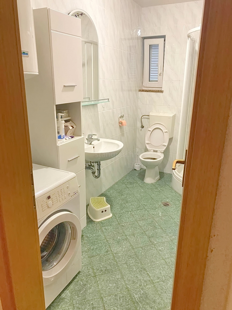 Malinska, udoben pritlični apartma blizu morja!