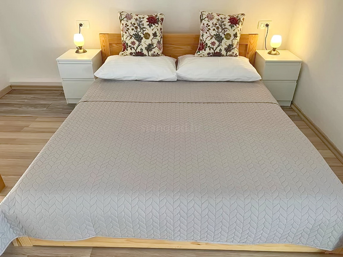Omišalj, luksuzna stanovanjska stavba z apartmaji in penthouseom!