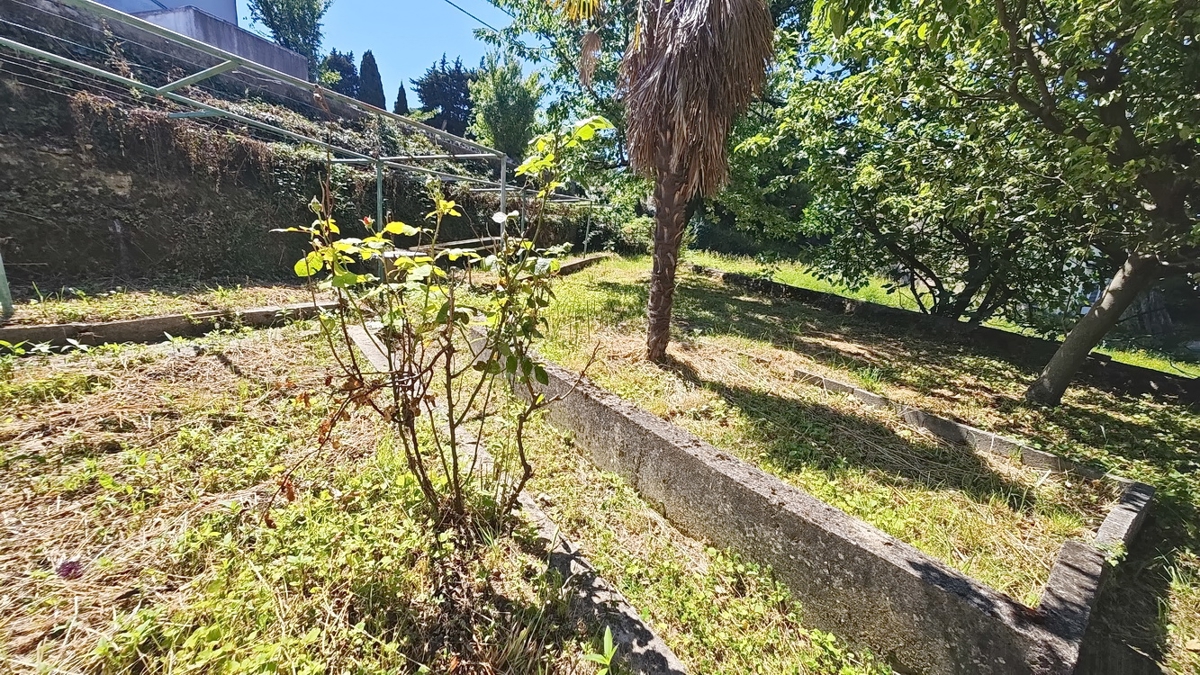 Dobrinj, samostojna hiša z odprtim pogledom na morje!