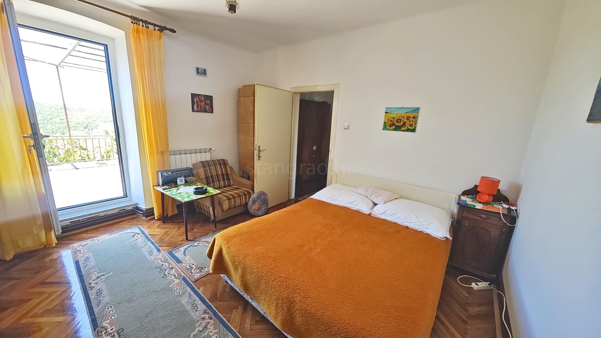 Dobrinj, samostojna hiša z odprtim pogledom na morje!