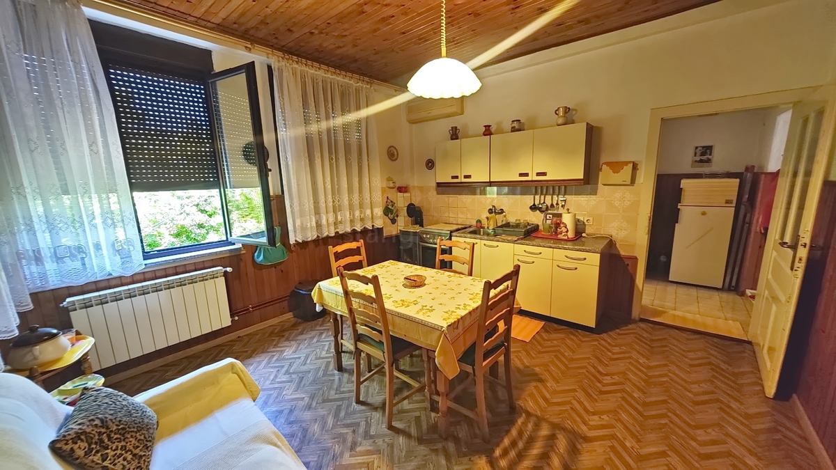 Dobrinj, samostojna hiša z odprtim pogledom na morje!