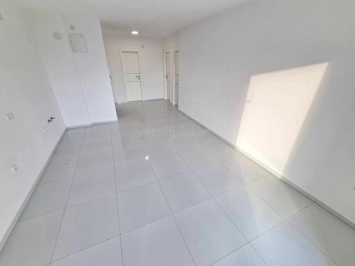 Crikvenica, stanovanje v 1. nadstropju novogradnje s pogledom na morje!