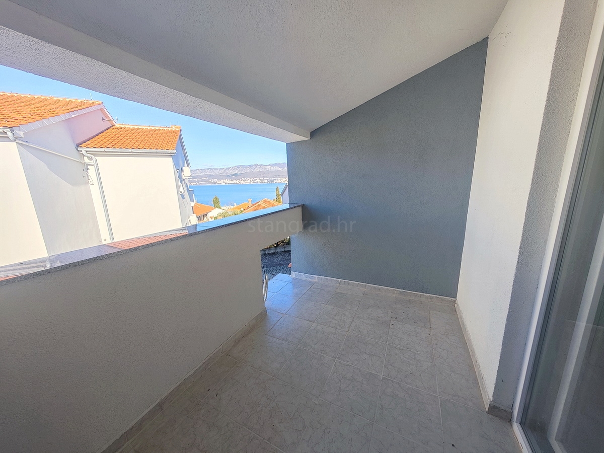 Šilo, prodaja, stanovanje v drugem nadstropju na odlični lokaciji blizu morja