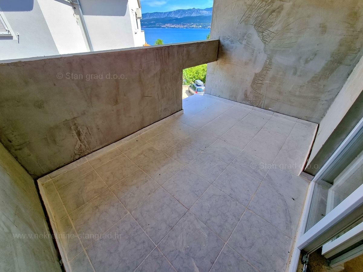 Šilo, prodaja, stanovanje v drugem nadstropju na odlični lokaciji blizu morja