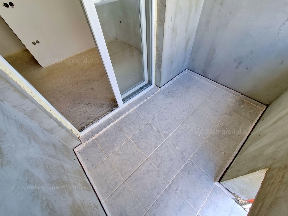 Šilo, prodaja, apartma v prvem nadstropju, le 150 m od morja!