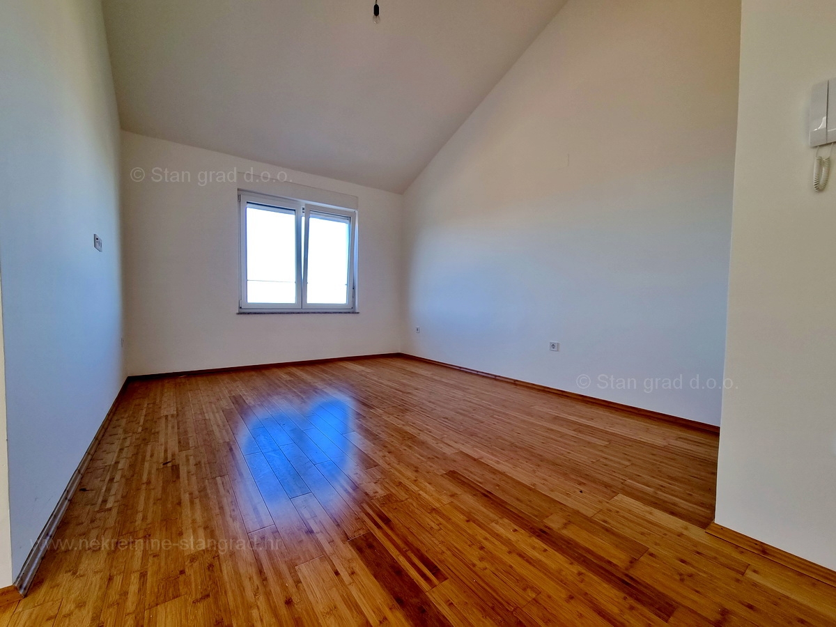 Malinska, nov apartma s panoramskim pogledom na morje