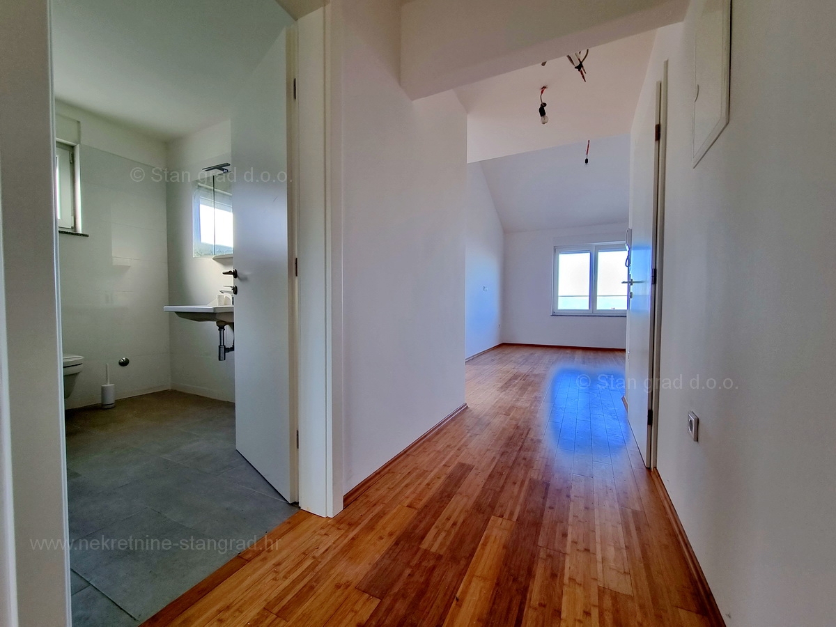 Malinska, nov apartma s panoramskim pogledom na morje
