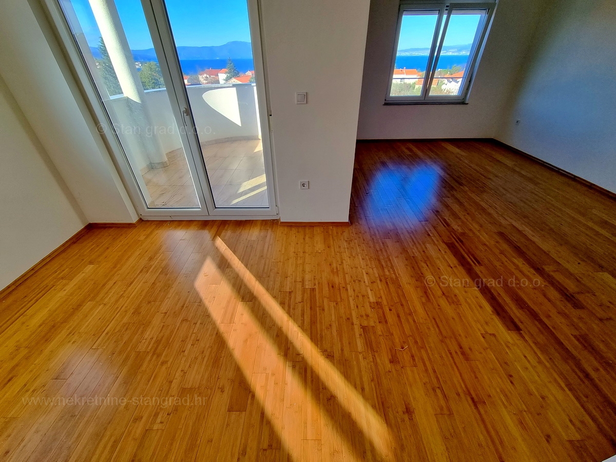 Malinska, nov apartma s panoramskim pogledom na morje