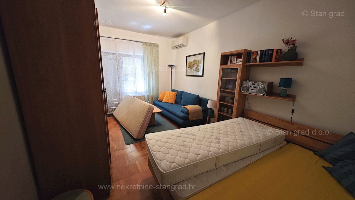 Crikvenica, apartmajska hiša z odprtim pogledom na morje!