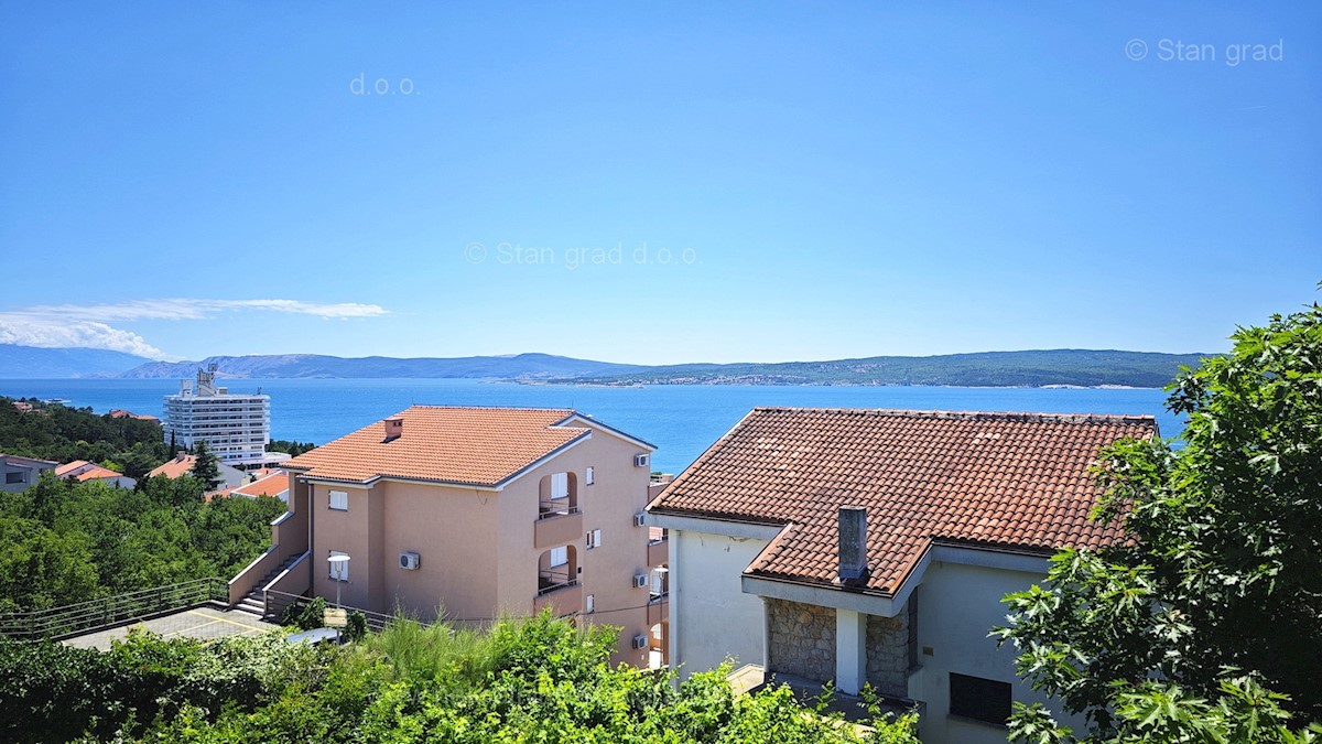 Crikvenica, apartmajska hiša z odprtim pogledom na morje!