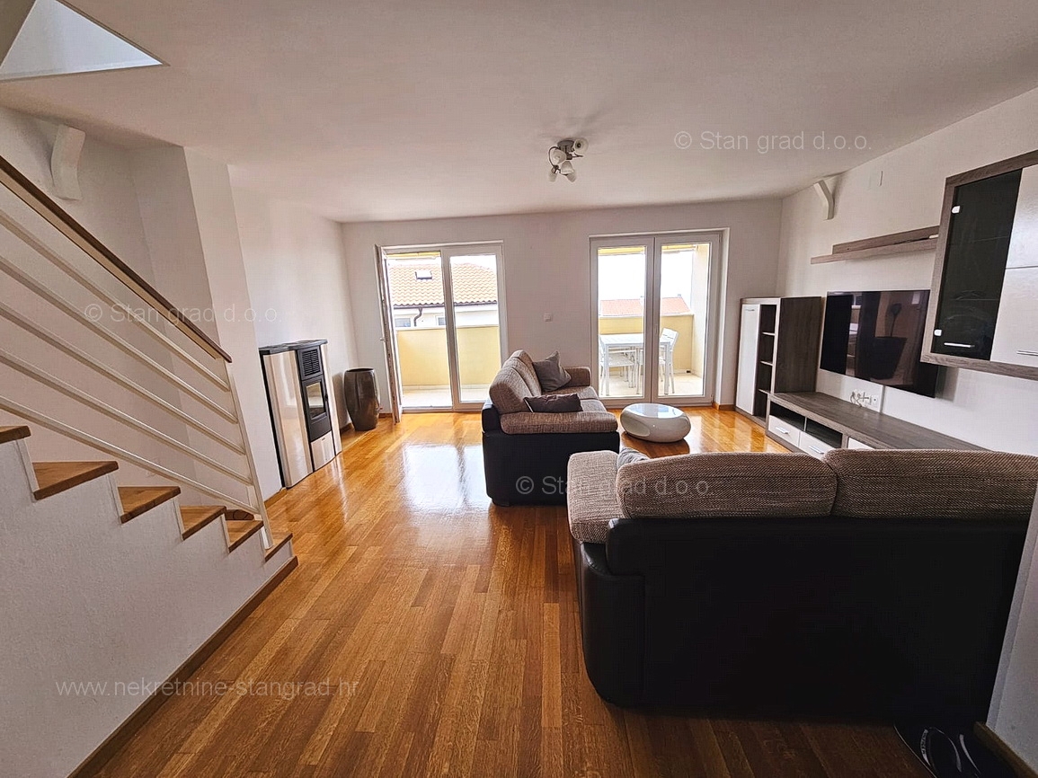 Malinska, dvoetažni apartma z odprtim pogledom na morje!