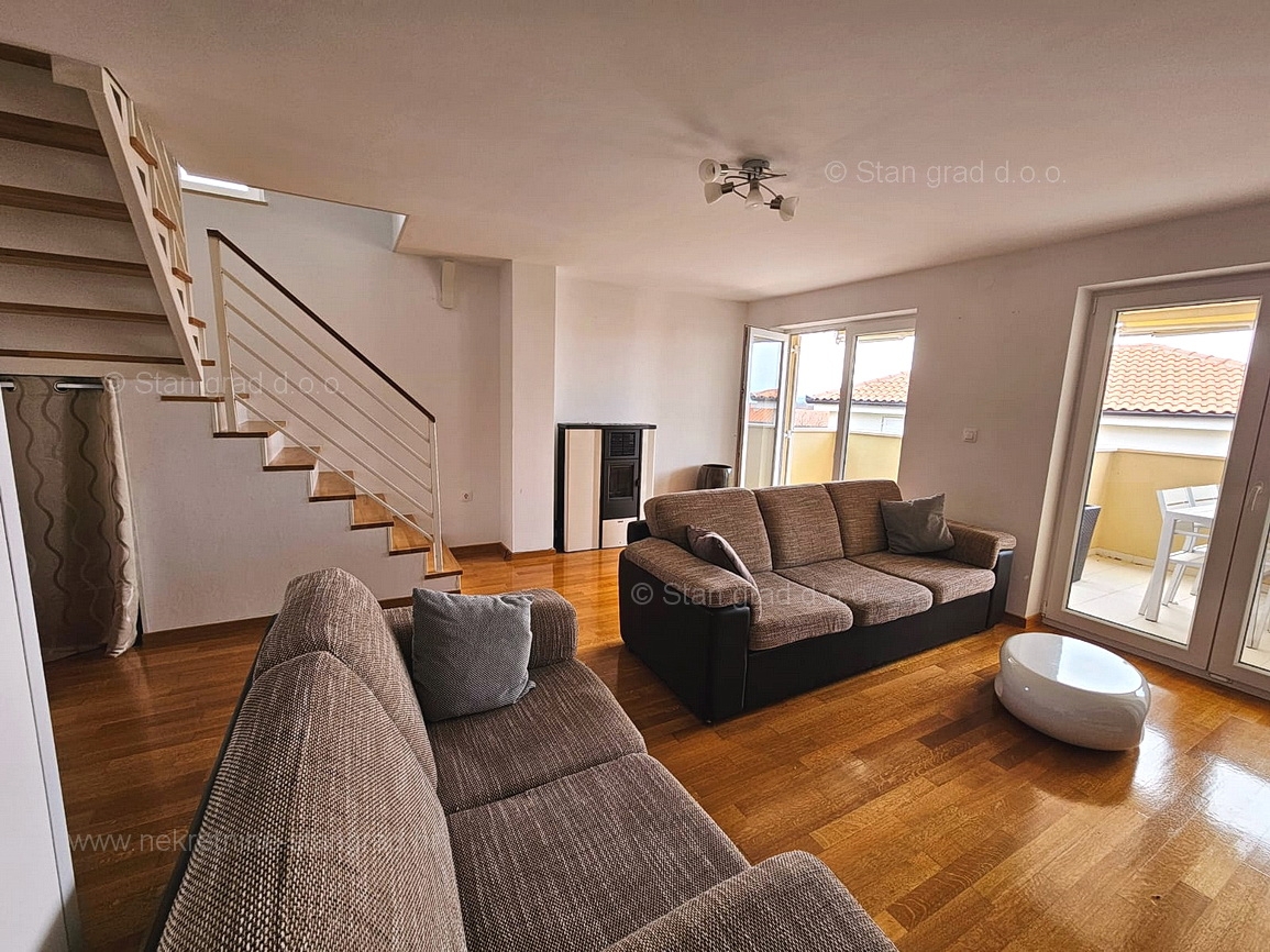 Malinska, dvoetažni apartma z odprtim pogledom na morje!