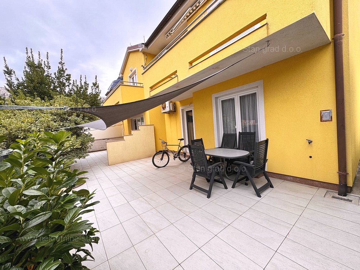 Okolica Baške, dva apartmaja na mirni lokaciji!