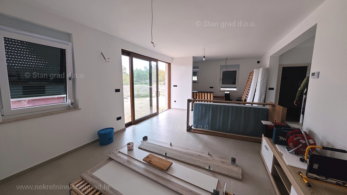 Malinska, dva apartmaja na mirni lokaciji!