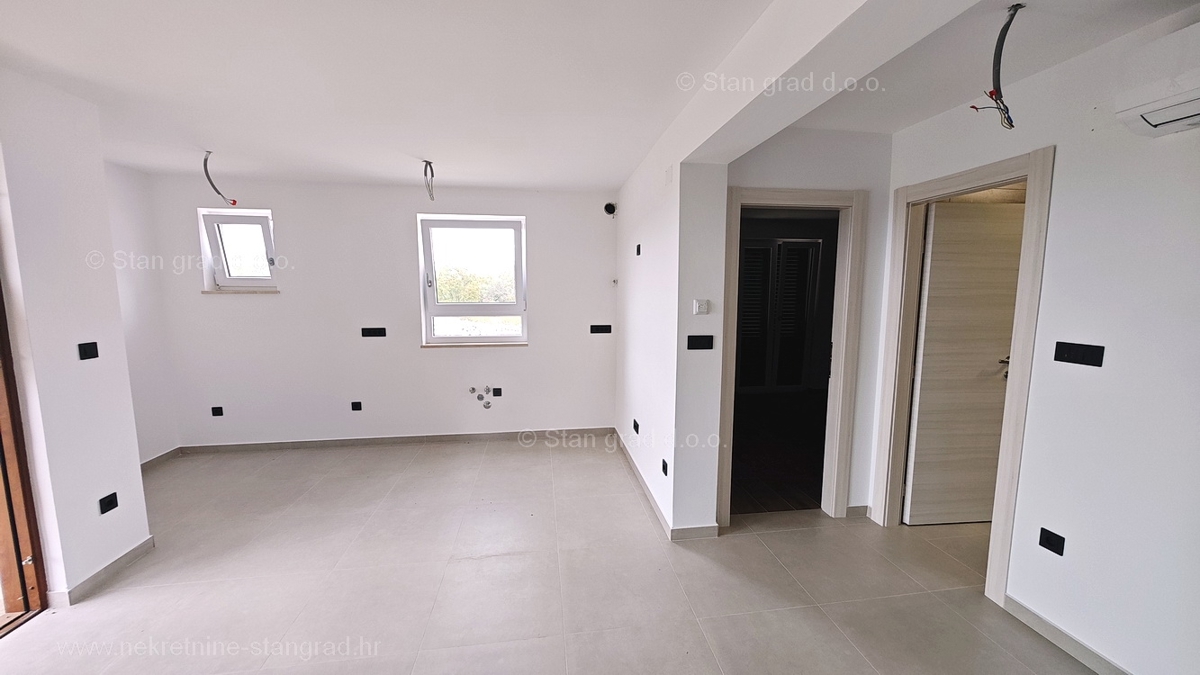 Malinska, dva apartmaja na mirni lokaciji!