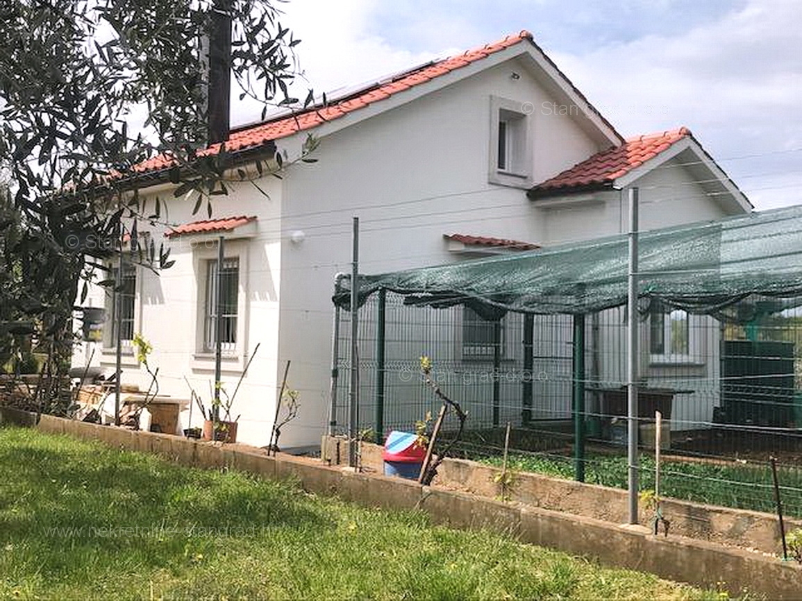 Malinska, samostojna hiša s sadovnjakom!