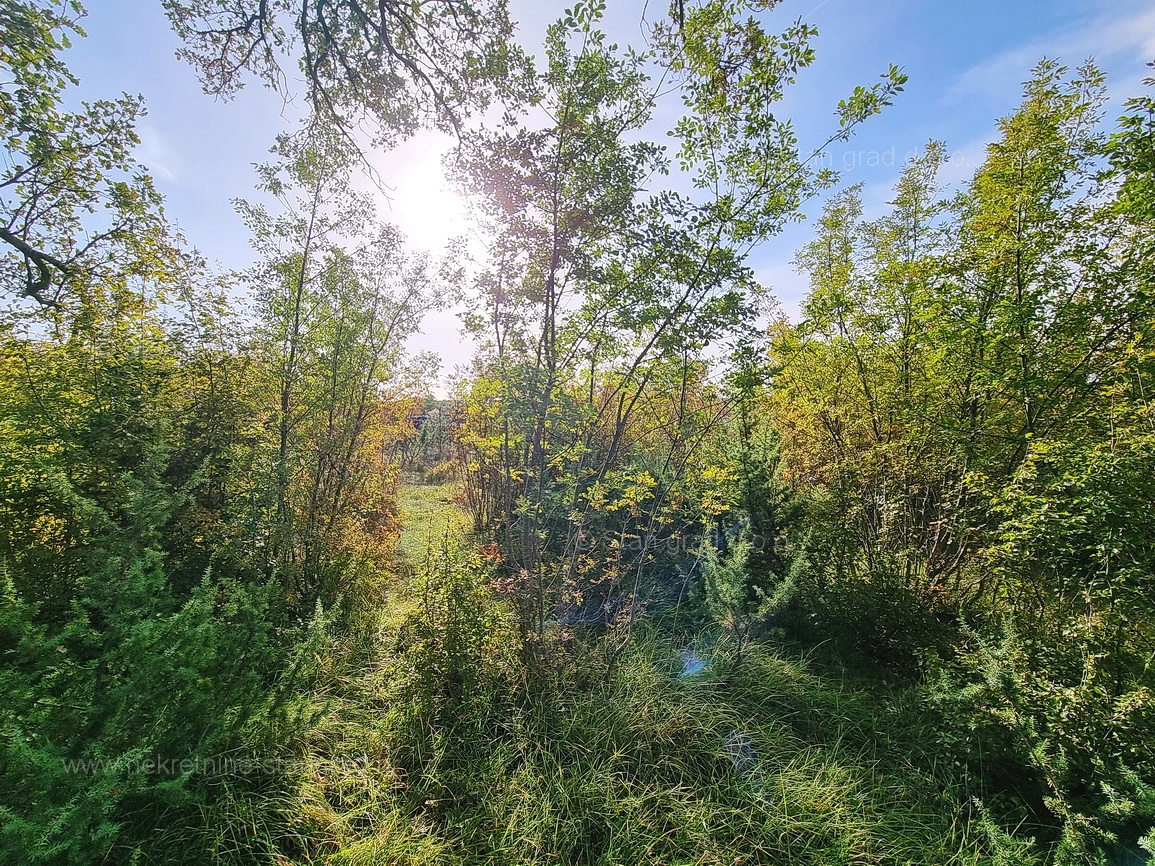 Malinska, kmetijsko zemljišče na odlični lokaciji!