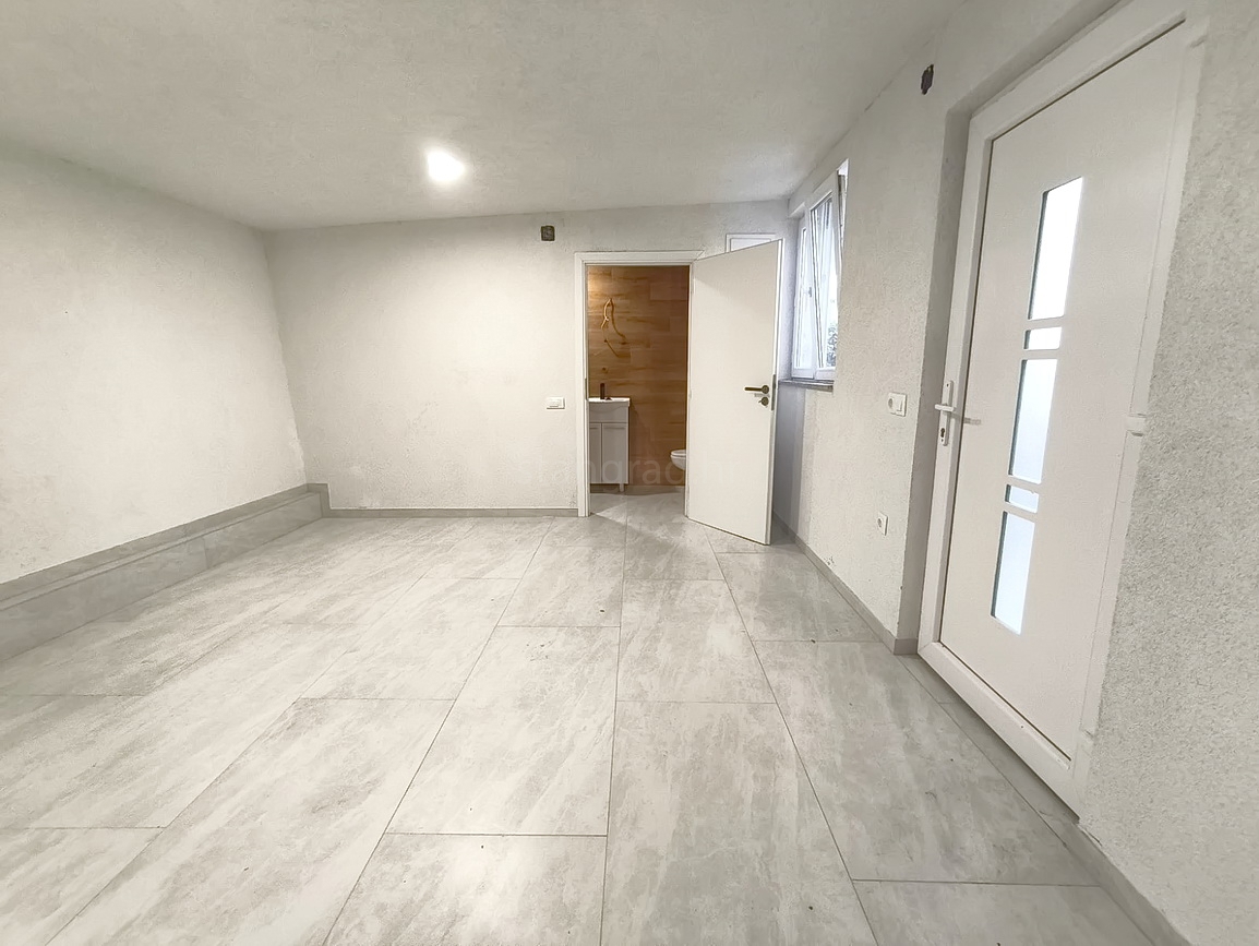 Crikvenica, na novo prenovljeno stanovanje blizu morja!