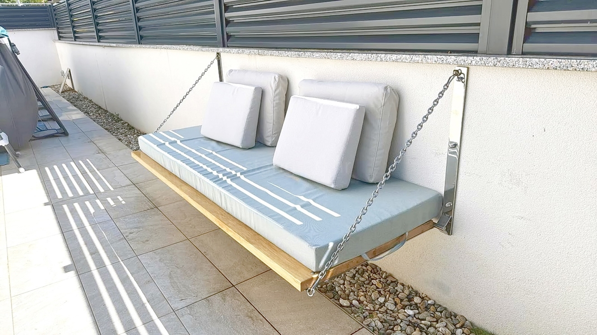 Malinska, moderno stanovanje v pritličju s prostornim vrtom!