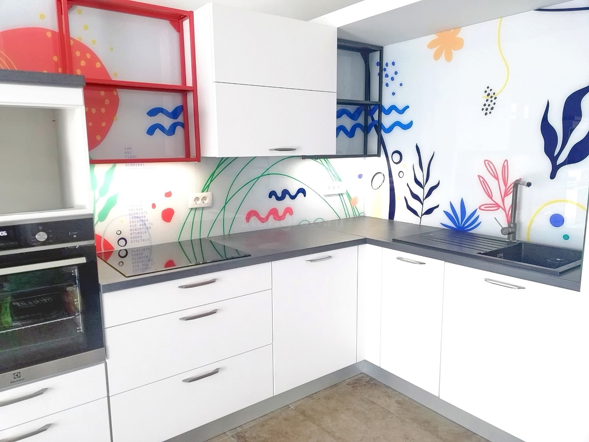 Malinska, moderno stanovanje v pritličju s prostornim vrtom!